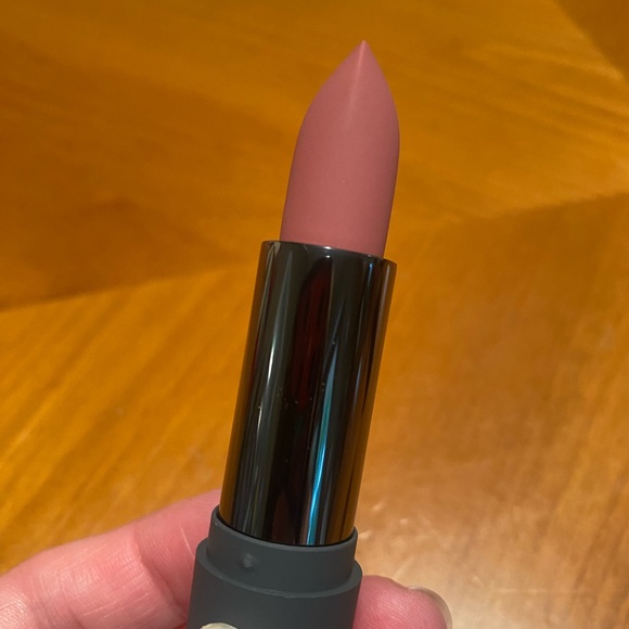 Bite Beauty Sugar Buns Lipstick Full-size - Picture 8 of 16